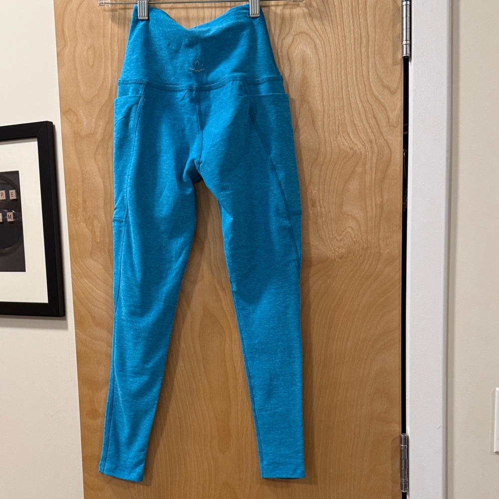 BEYOND YOGA Aqua Heather Long Leggings, SIZE XXS - Picture 4 of 4